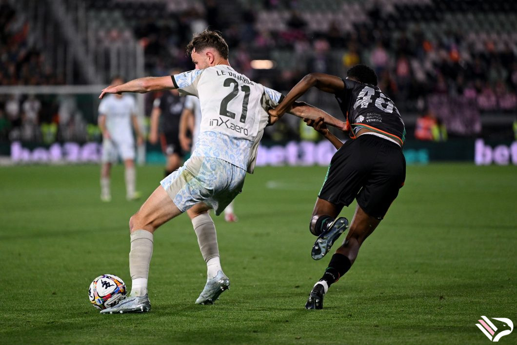 venezia-vs-palermo-serie-b-23