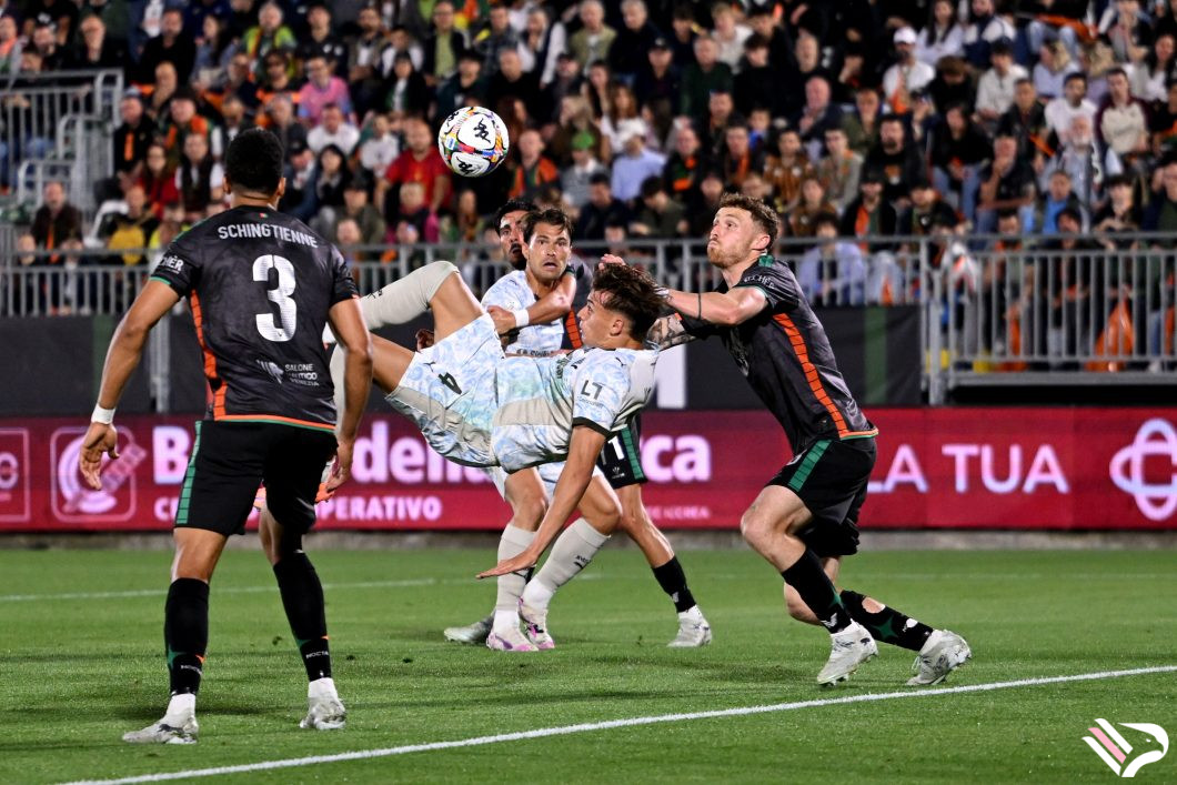 venezia-vs-palermo-serie-b-22