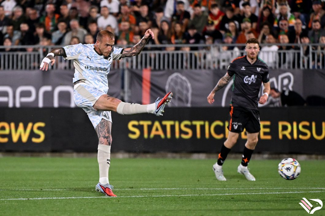 venezia-vs-palermo-serie-b-20