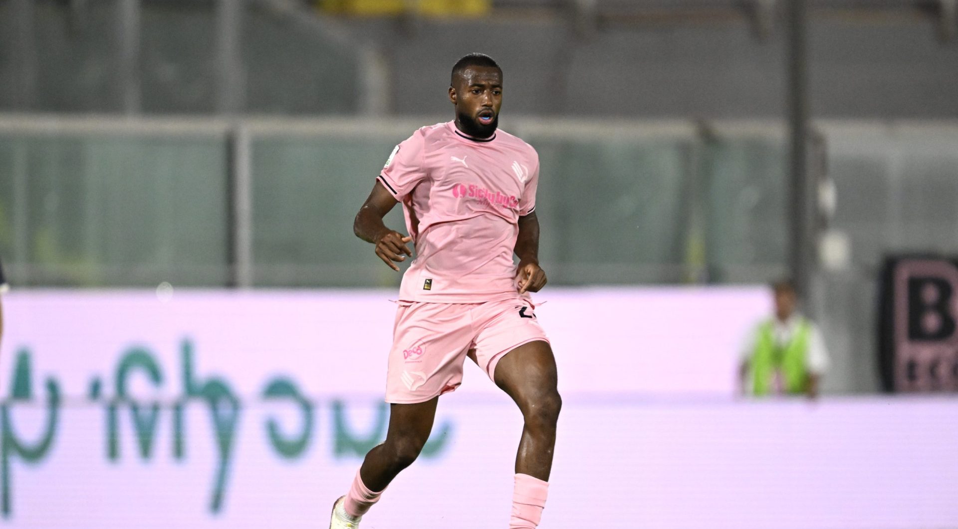 palermo-vs-manchester-city-48