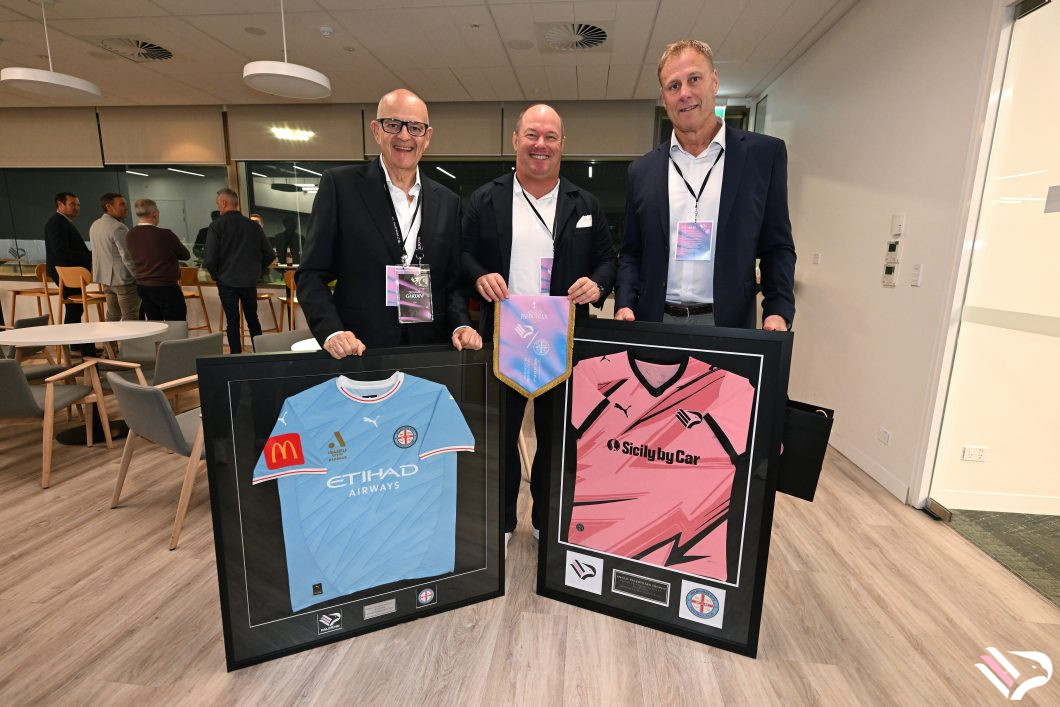 palermo-fc-pre-season-stefezza-arrives-in-perth-9