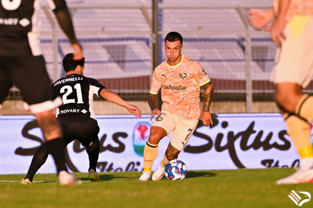 partita-arezzo-vs-palermo-serie-b-38
