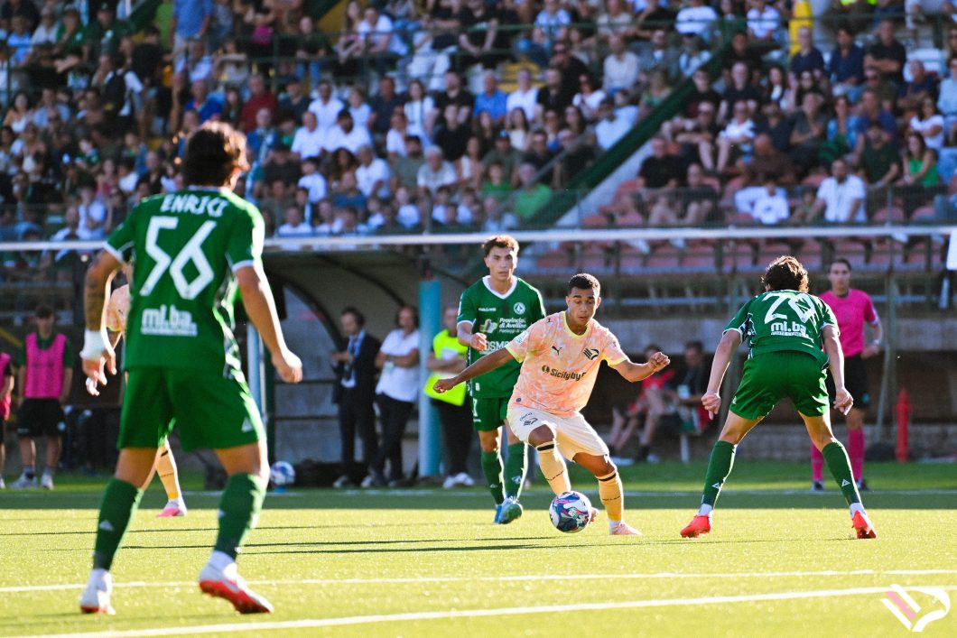 avellino-vs-palermo-serie-b-62