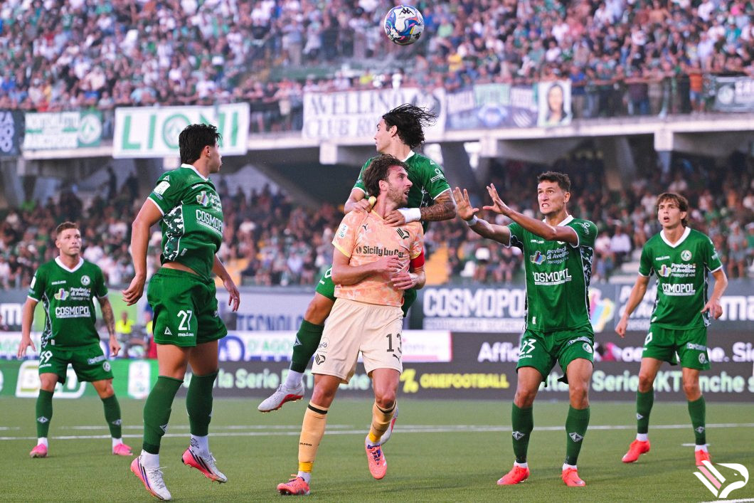 avellino-vs-palermo-serie-b-76
