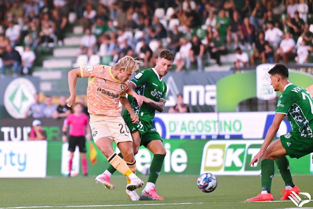 avellino-vs-palermo-serie-b-84