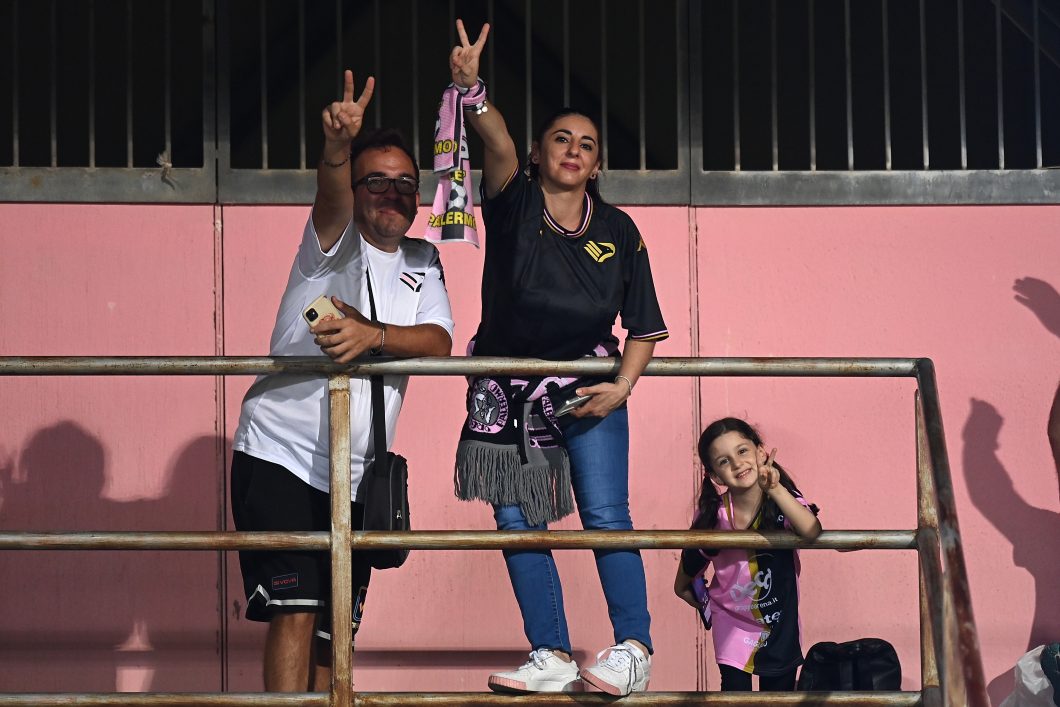 eba58cdb-246a-4a1c-be87-bef1aa6320fb-jpeg